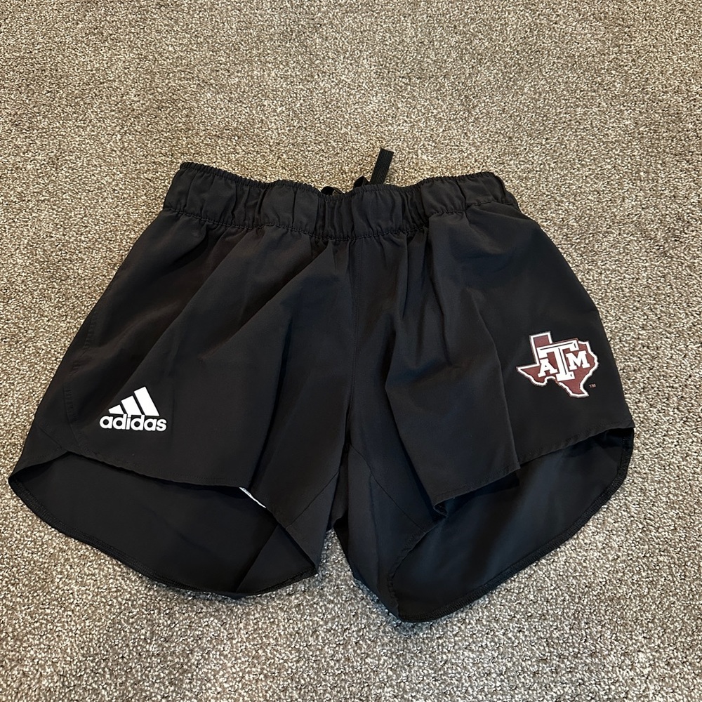 2 per color - Texas A&M shorts
